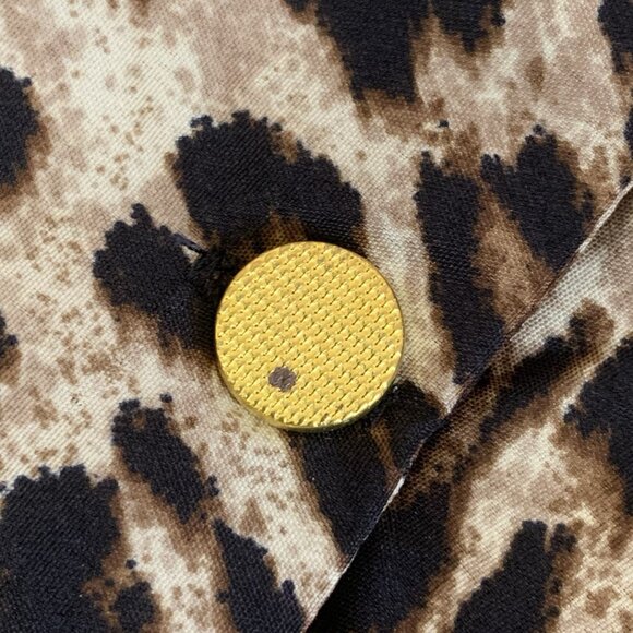 Leopard Print Top Womens Medium Wide Elastic Waist‎ Goldtone Buttons Mob Wife - Picture 11 of 11